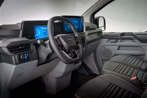 ford transit custom 2023 interior
